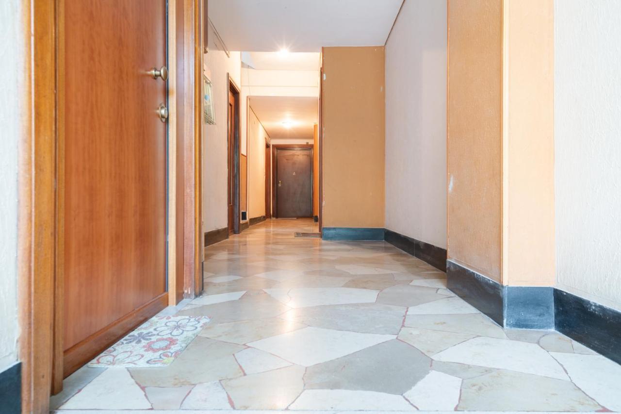 Modern Flat 250 Mt From The Sea - Albissola Marina Appartement Buitenkant foto