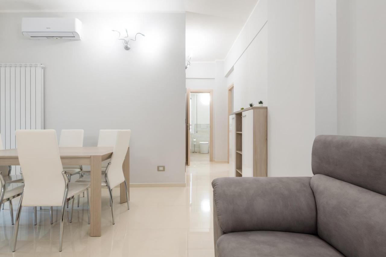 Modern Flat 250 Mt From The Sea - Albissola Marina Appartement Buitenkant foto